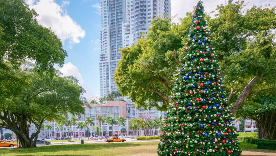 Celebrating December in Miami: Local Events and Attractions